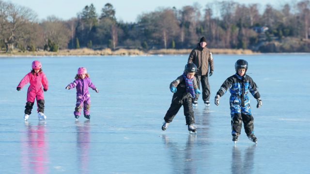 Le patin à glace - Loisirs - Sports - Mamanpourlavie.com