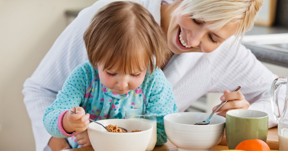 Le déjeuner en famille - Famille - Repas | Mamanpourlavie.com